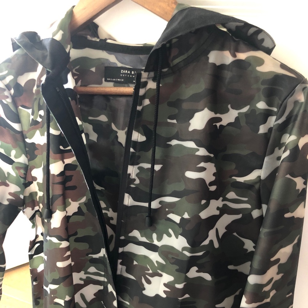 Rain jacket